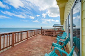 Amazing Oceanfront 2BR Home Cozy Peaceful and Kid and Pet Friendly